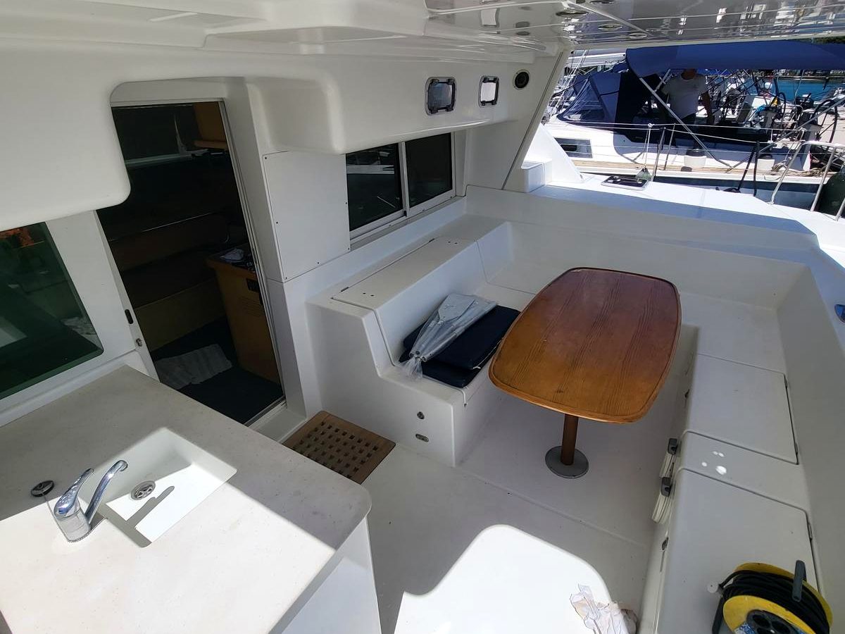 Cockpit seating and saloon entrance on Chardonnay